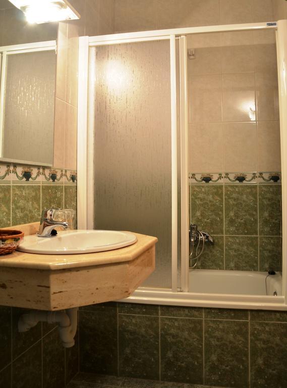 Hospedería El Cantio Orena Quarto foto